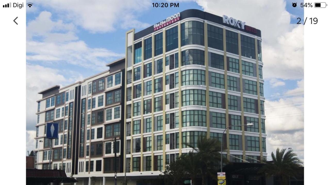 Roxy Apartment Kuching Exterior foto